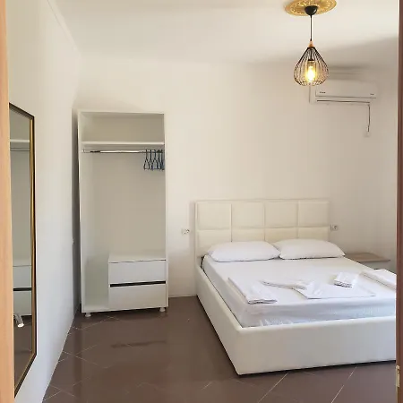 Apartamento Pomegranates & Olives Durrës